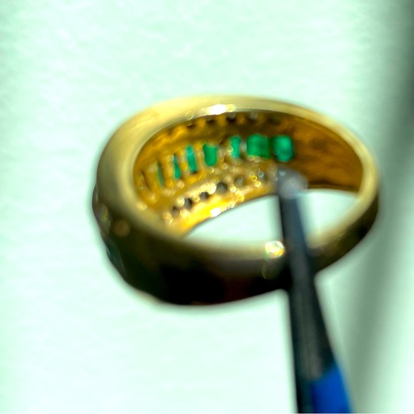 14K emerald and diamond 3-row ring - Picture 3 of 5